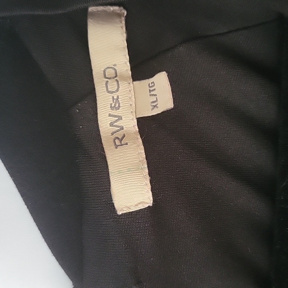 RW&Co. Black Sleeveless Dress - Picture 3 of 6